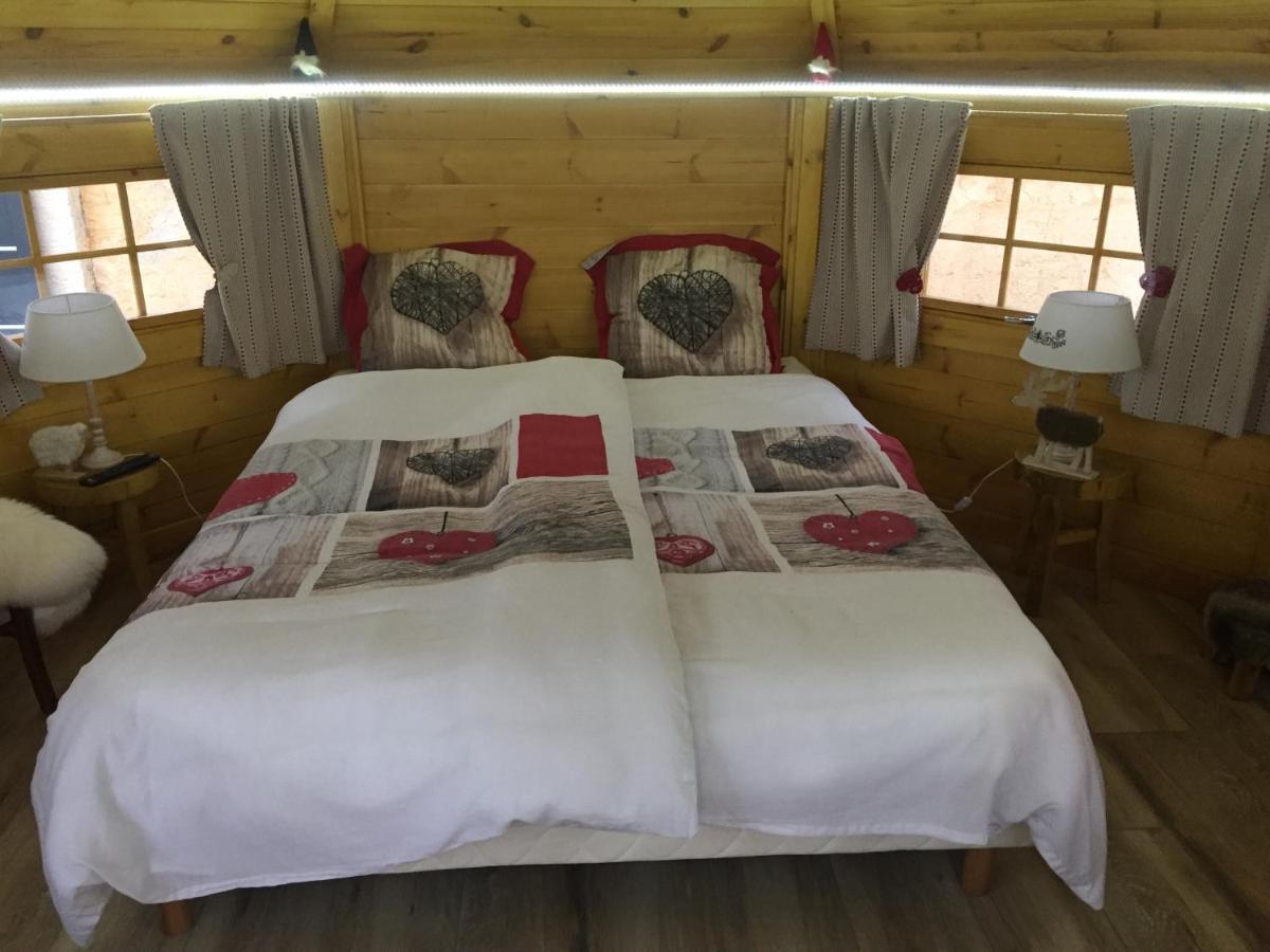 Alaguyauder Le Kota Bed & Breakfast Chatillon-sur-Broue Luaran gambar